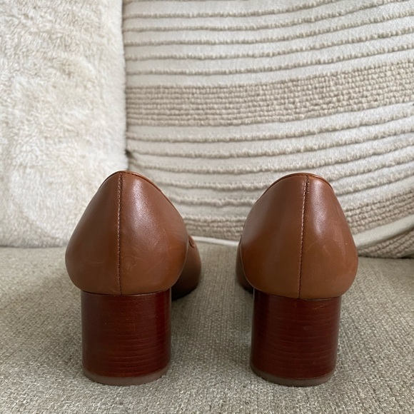 Tory Burch Womens Janey 50 mm Pump Calf Leather Royal Tan. - Picture 3 of 4